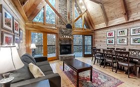 Woodland Hideaway